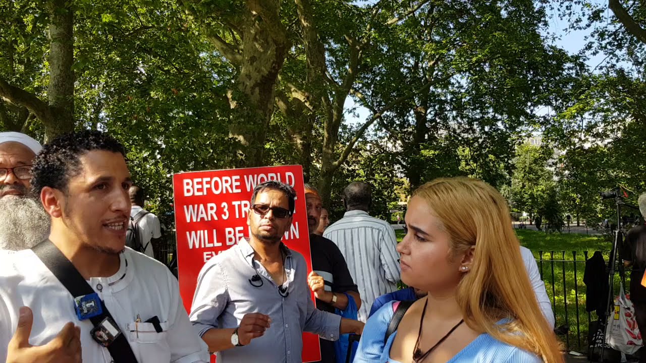 P1 If Its Clear and Make sense to you Accept Islam?! Shamsi and Young lady Speakers Corner