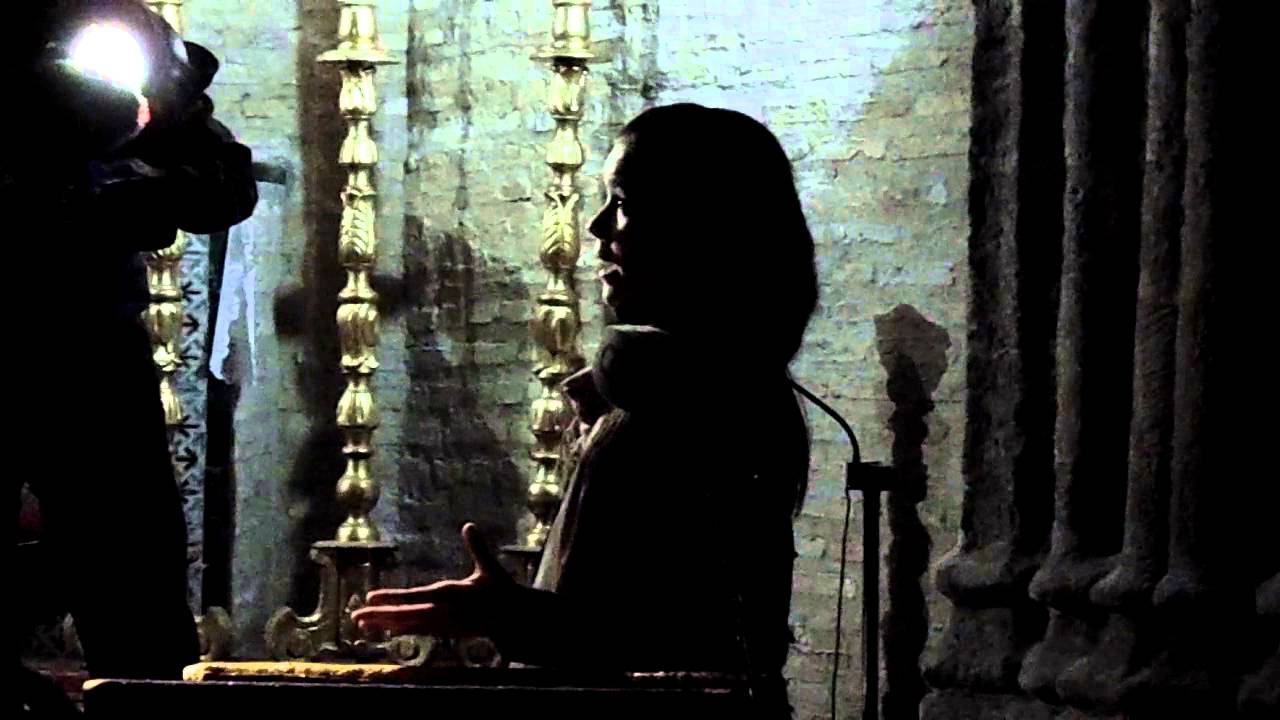 PILAR BOGADO CANTA SAETA EN LA IGLESIA DE PALOS  2013