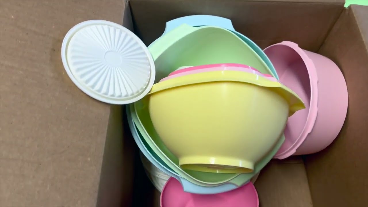 Watch Before Buying Tupperware Heritage Collection Set (Review)