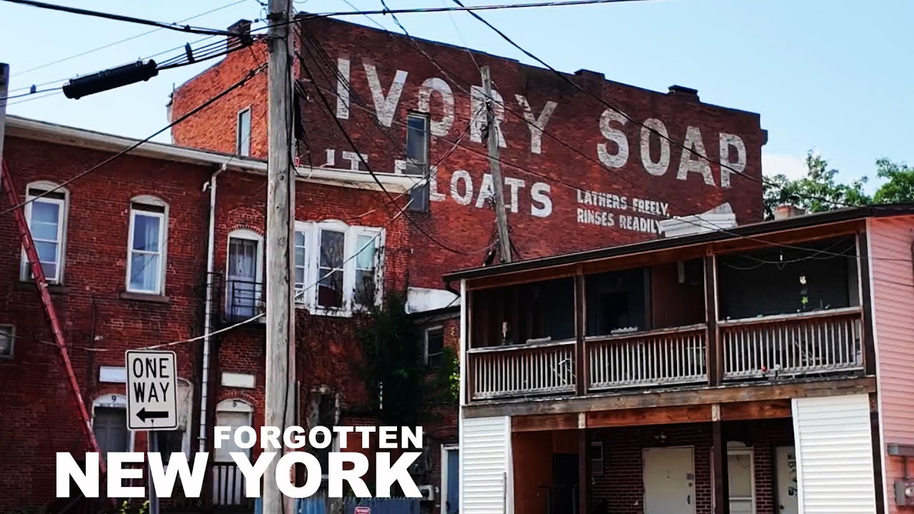 I Explored Forgotten Old Towns Along The Abandoned Erie Canal - NEW YORK