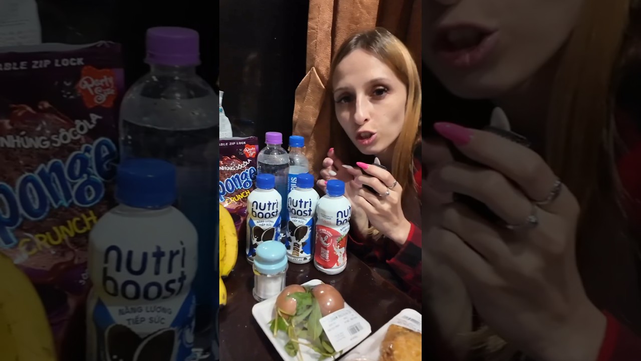 АСМР Что мы будем кушать во вьетнамском поезде #асмрчееек #asmr #асмр #асмрвлог
