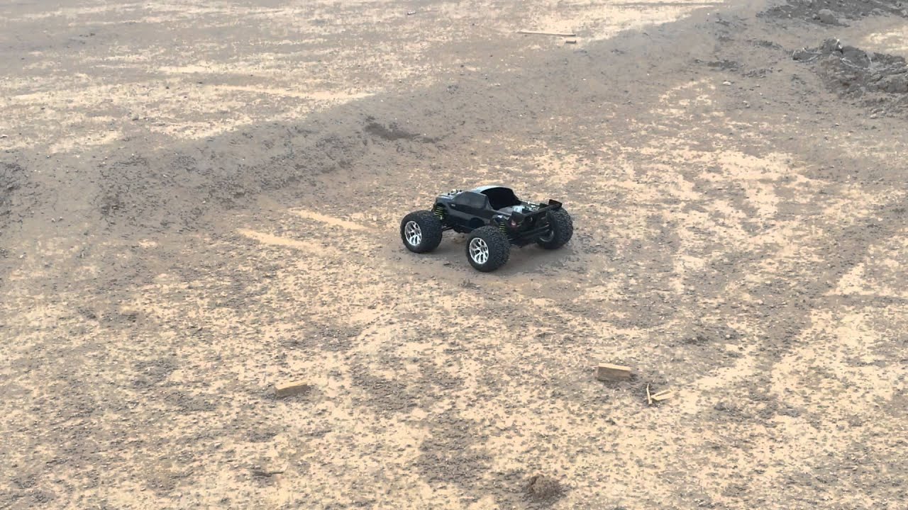 Losi E LST XXL Brushless Bash King