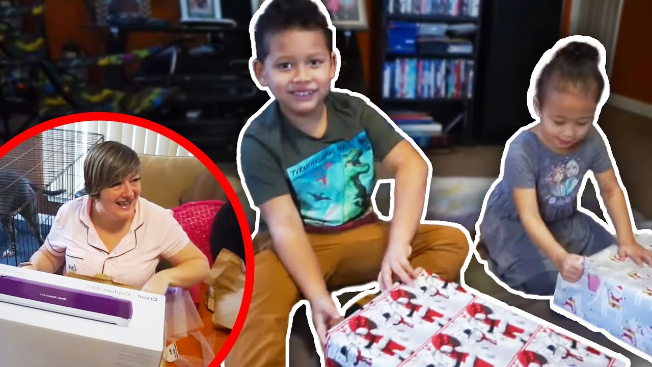 Christmas in January | MightyMom Family Vlog