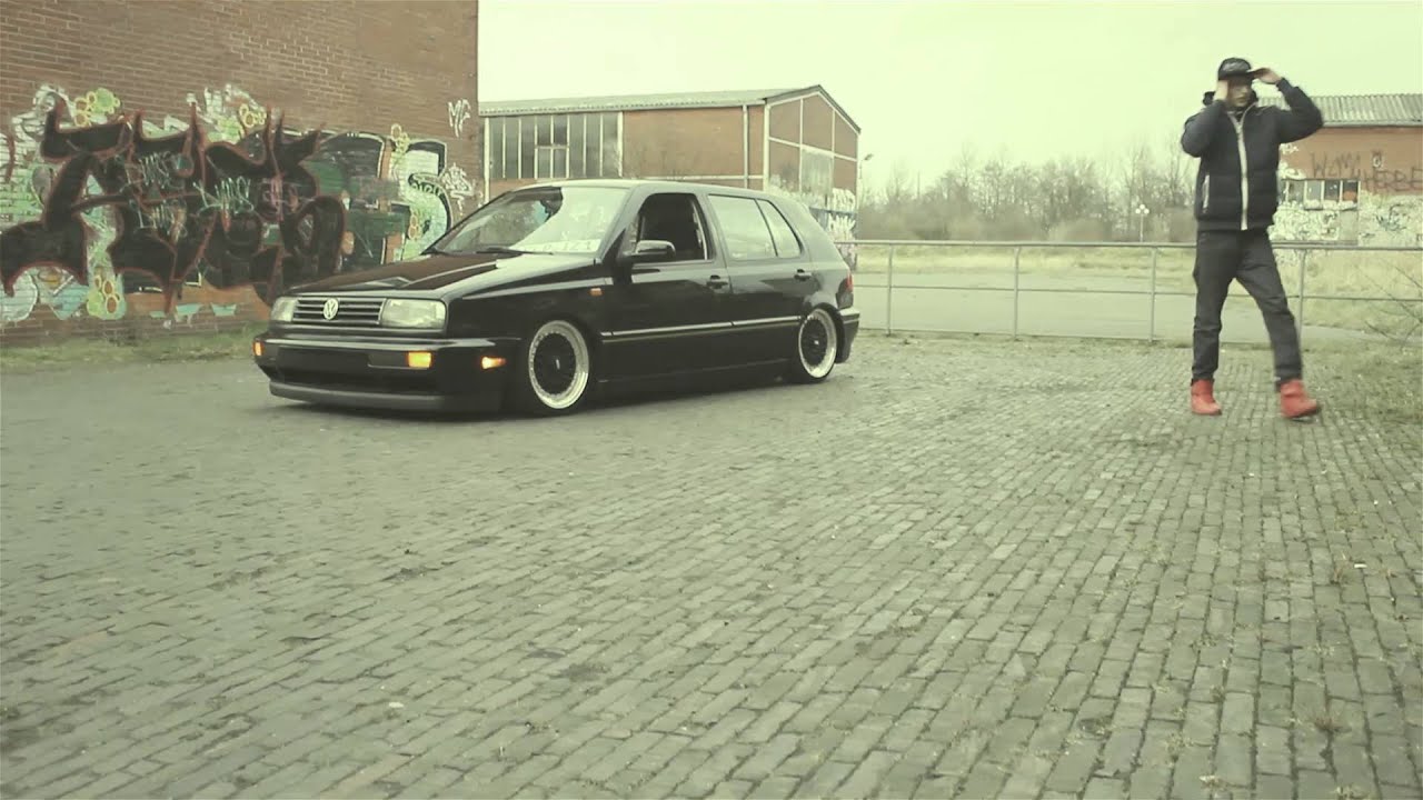 VW Golf Mk3 LOW Static (HD)