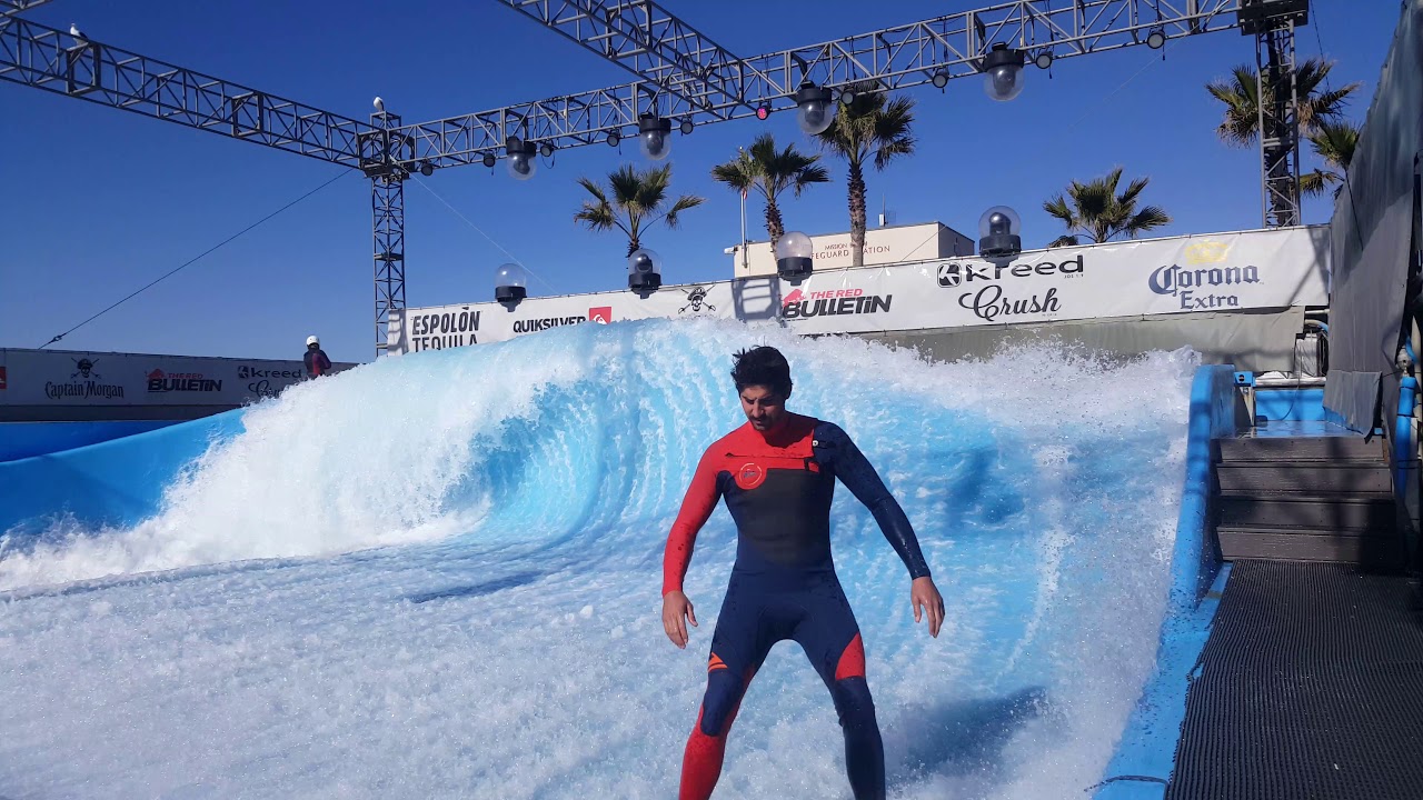 Wave House San Diego FlowRider FlowBarrel pro demos tricks and flips. Surf machine simulator(3)