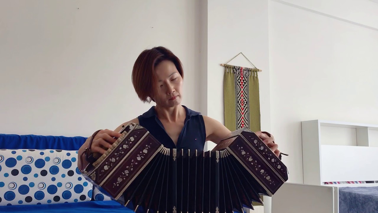 La Juguetona - Los Hermanos Ávalos - Bandoneon solo EoJin Lee 반도네온 이어진