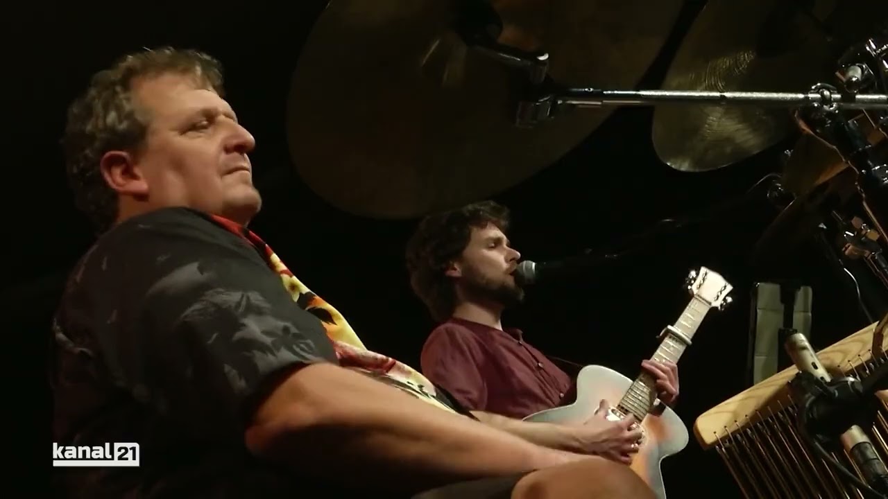 Tom Ash - New War: Live with Mr. Rhythm at Kanal 21, Bielefeld