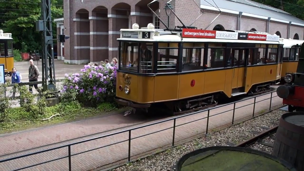 Mooi Nederland. Trammen in het openluchtmuseum