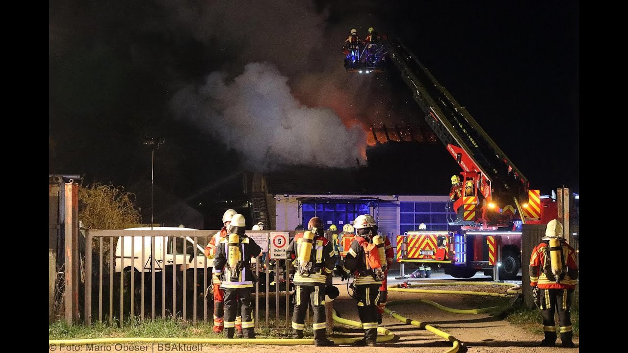 Landkreis Günzburg: Brand einer Dachgeschosswohnung in Röfingen