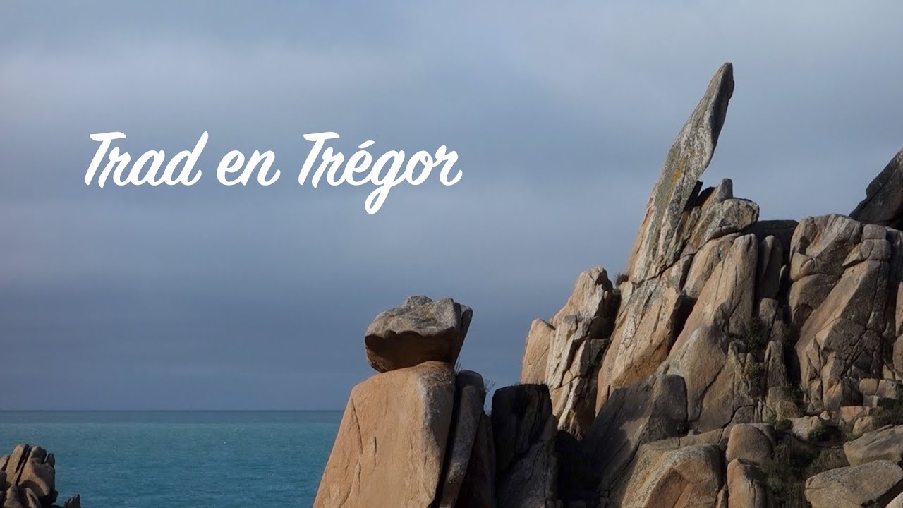 Escalade terrain d'aventure en Bretagne Nord / Traditional climbing in Northern Brittany