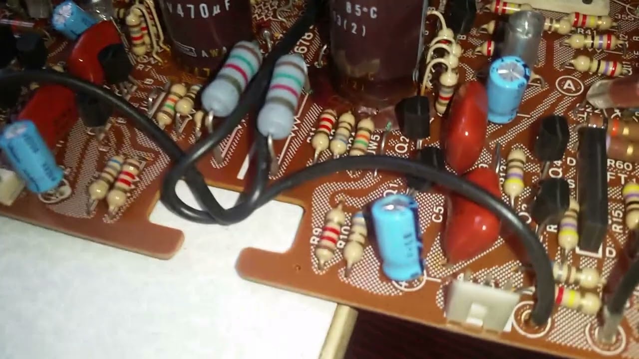 Замена конденсаторов и чистка контактов усилителя Sansui AU-D907F.