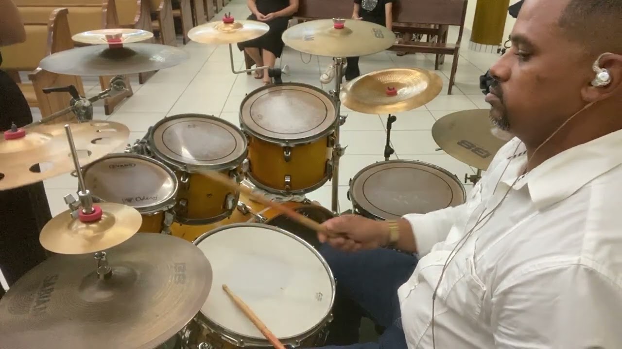 Via dolorosa #drummer #louvorea #drums #somelouvor #gospelmusic #mobiledrumcover 