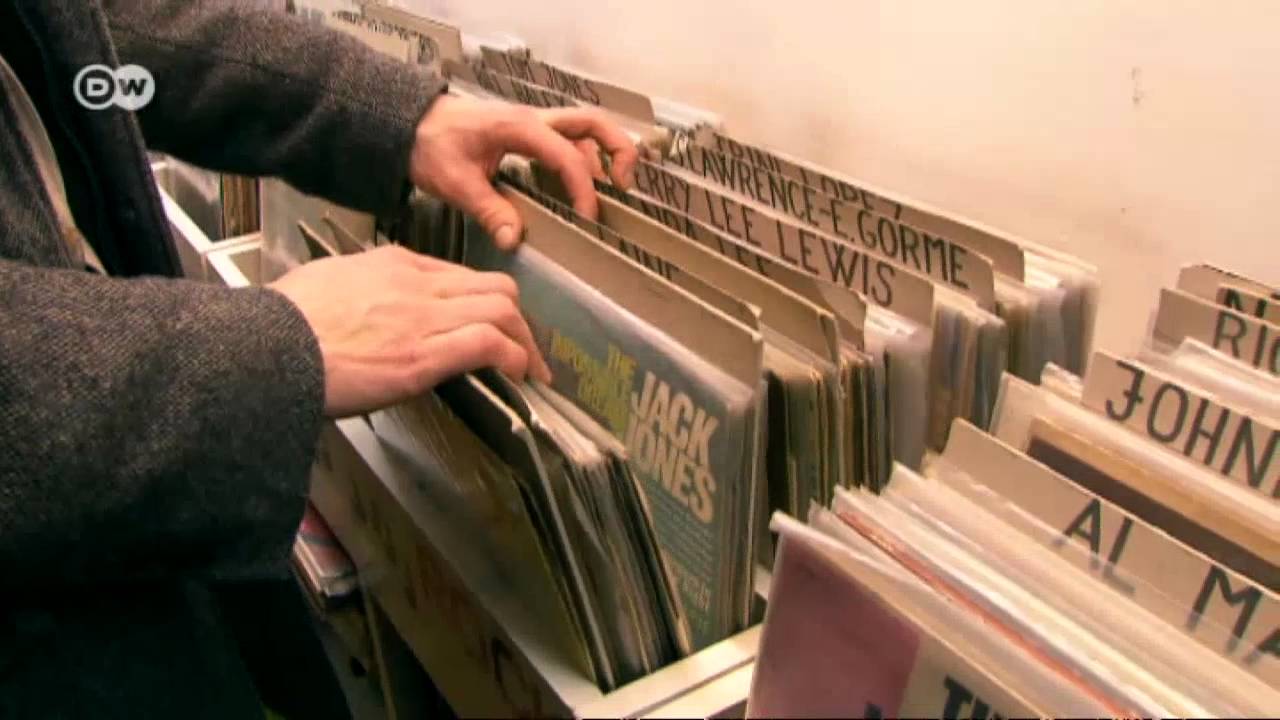 Moderne Brillen aus alten Schallplatten | Euromaxx