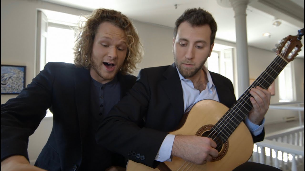 Philippe Sly révélation classique Radio-Canada  2013, accompagné par Adam Cicchillitti à la guitare.