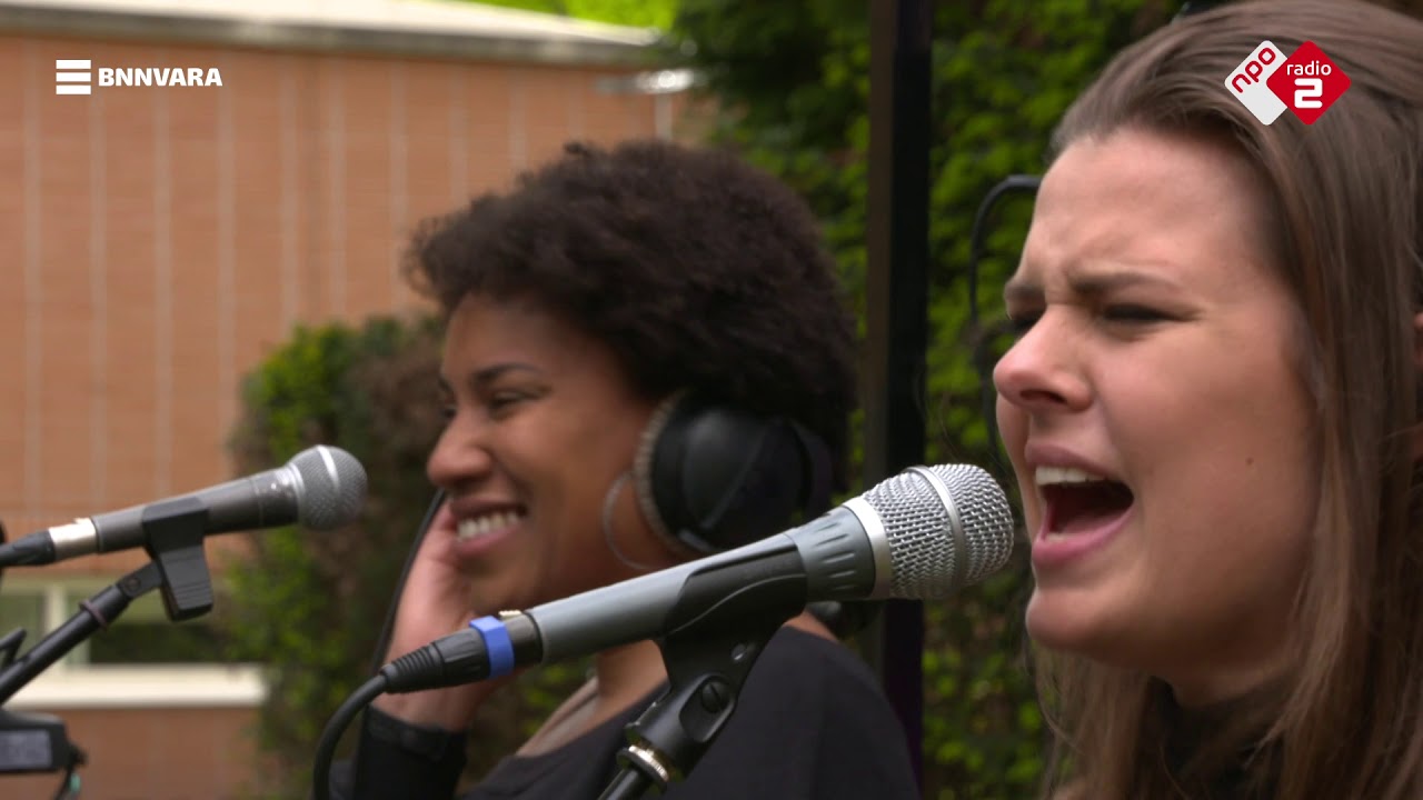 Mell & Vintage Future (live @ Stenders Platenbonanza)