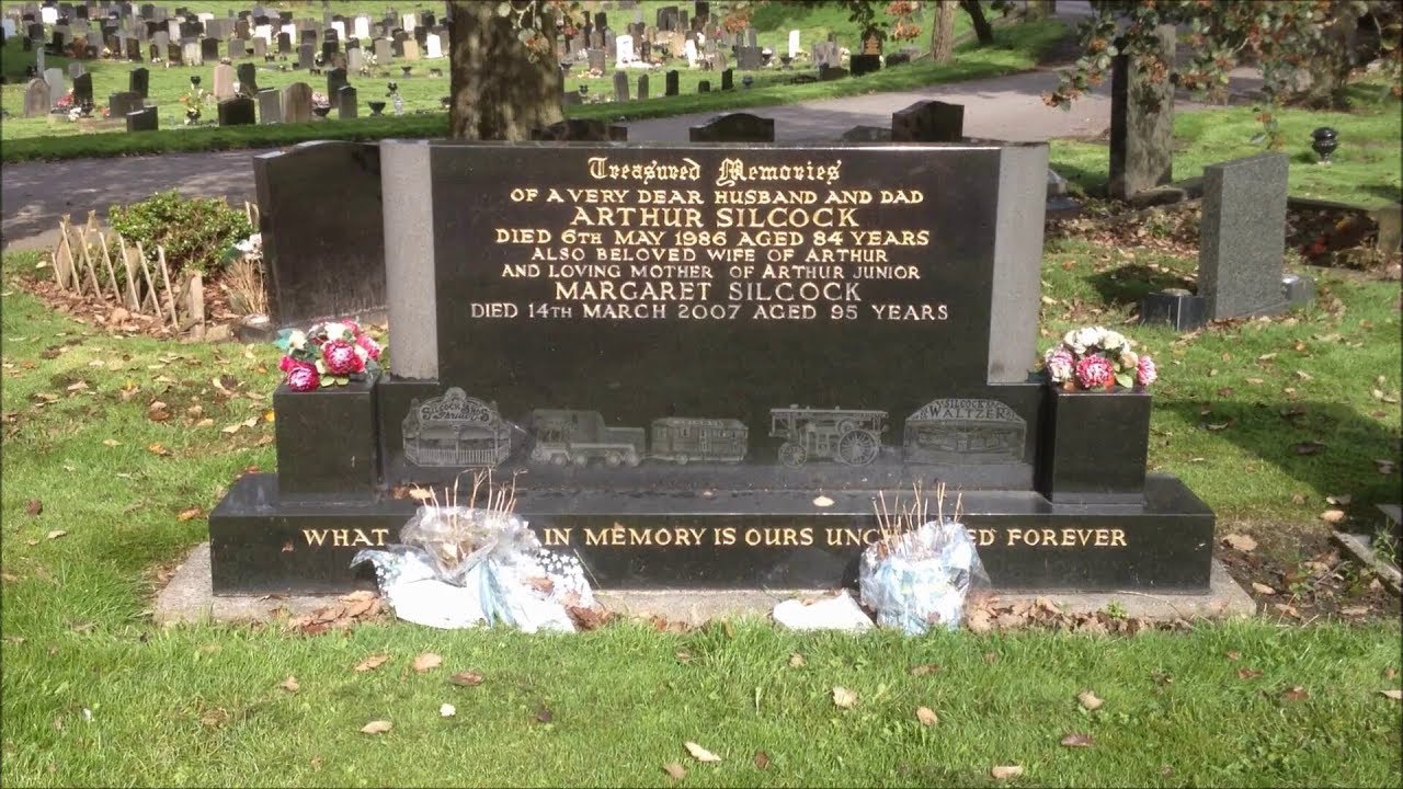 The grave of fairground legend Arthur Silcock, Wigan