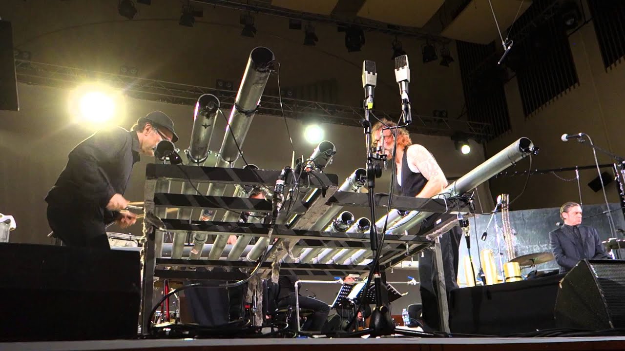 Einstürzende Neubauten – Lament: Der 1. Weltkrieg (percussion version) - live in Torino 29/11/2014