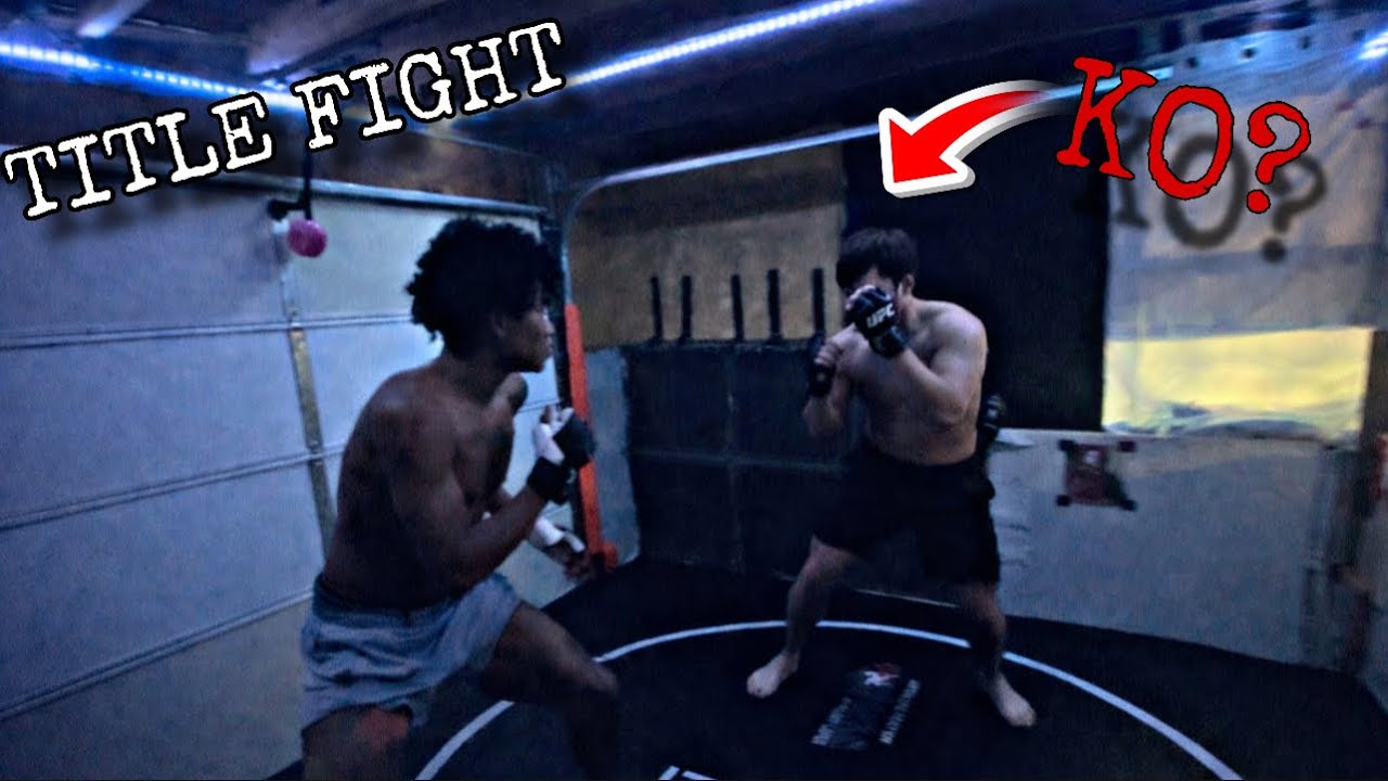 *CRAZIEST SCRAP IN MMA*