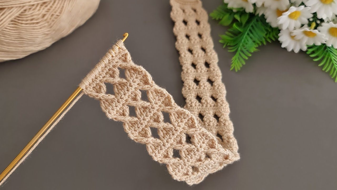 Wow!😇Amazing! sell as many as you can weave. Crochet gorgeous hairband. Belt, bag handle, hair band
