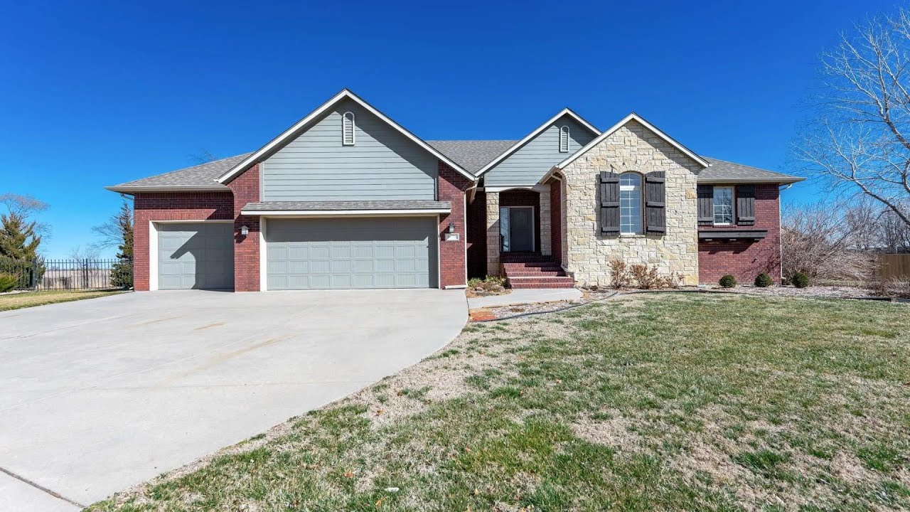 NEW LISTING: 13716 E Mainsgate St Wichita KS 67228