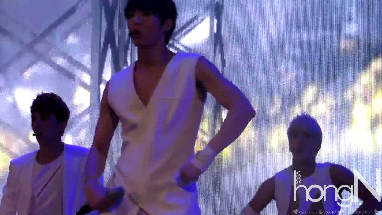 [직캠]130617 롯데월드 vixx 레오 어둠 속을 밝혀줘