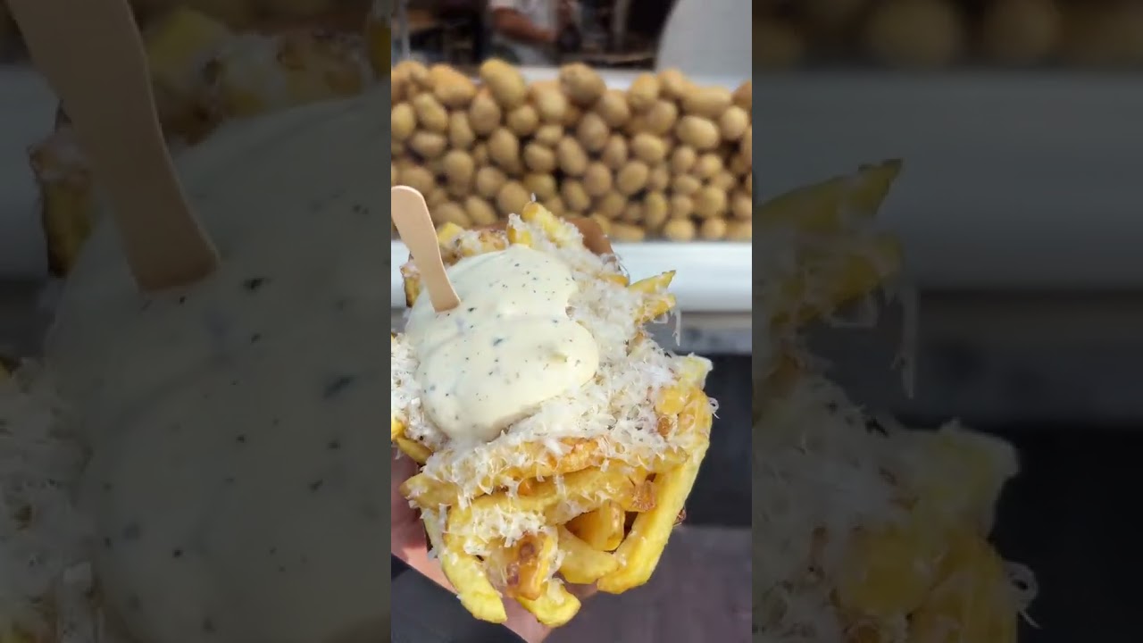 PUT IT IN THE CART #amsterdam #amsterdamguide #friet #netherlands #amsterdamfood