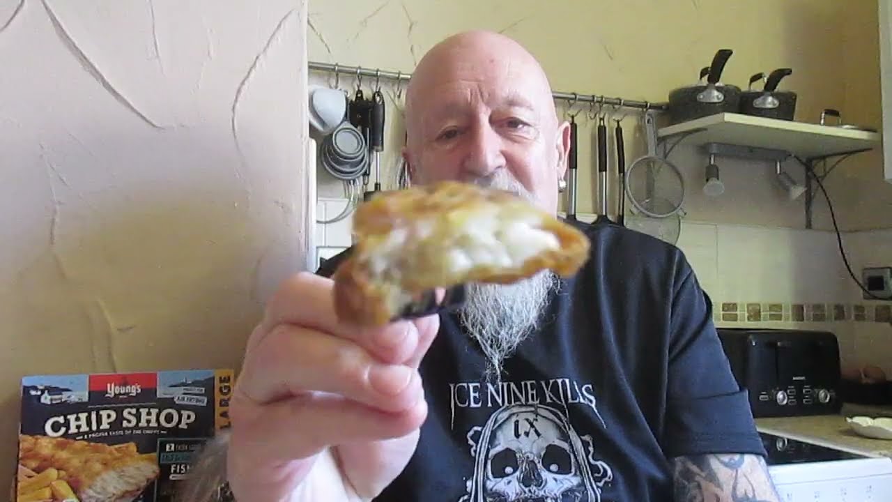 Филе рыбы в соусе «Соль и уксус» от Youngs Chip Shop — 2,10 фунта стерлингов — Iceland — Обзор пр...