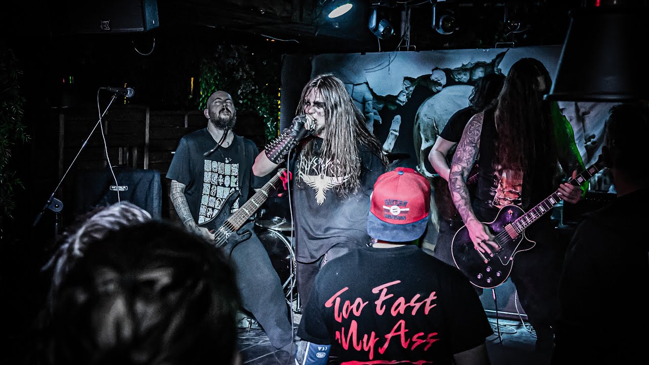 Raven Feast on the Beer & Bones stage 