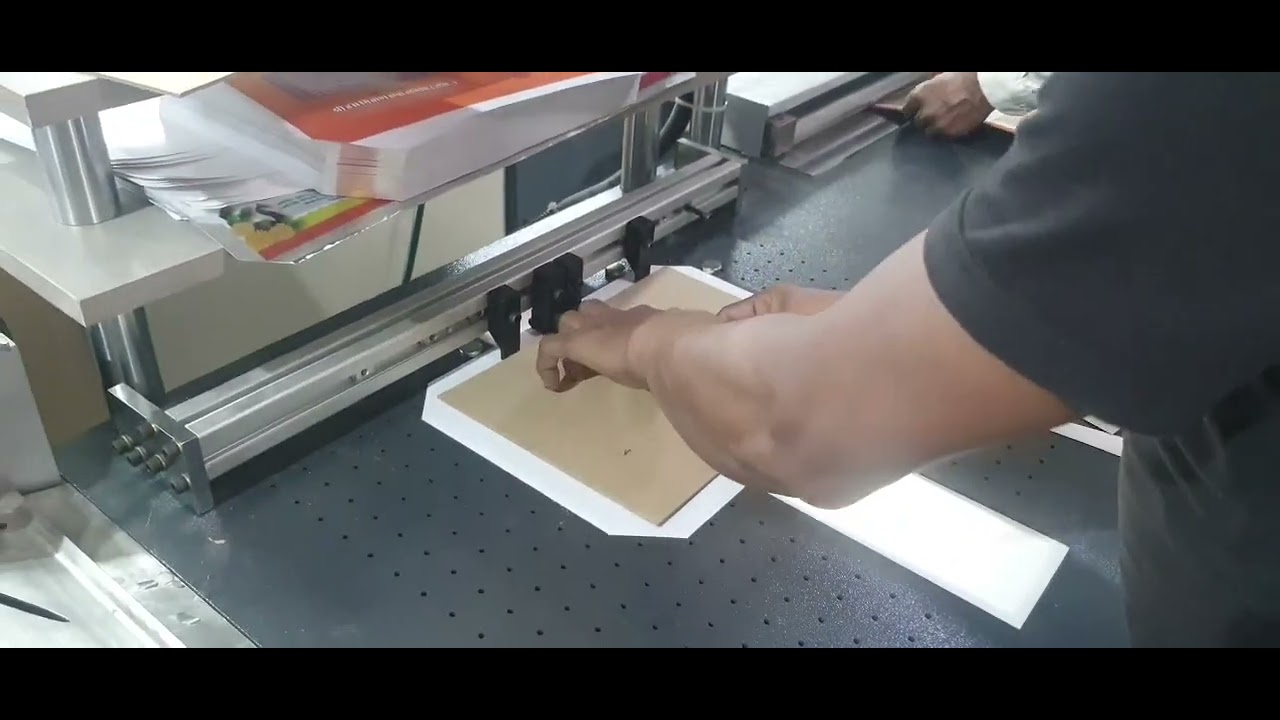 CASEMAKER CB310 // MEGABOUND CASEMAKER MACHINE