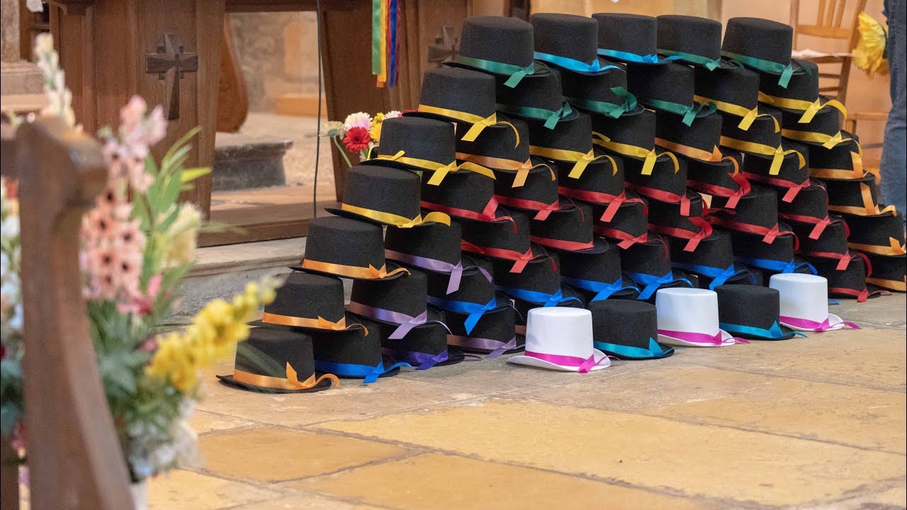 Les conscrits, classe en 9, Poule Les Echarmeaux, Sony A7 III, 24 105 mm, Beaujolais,