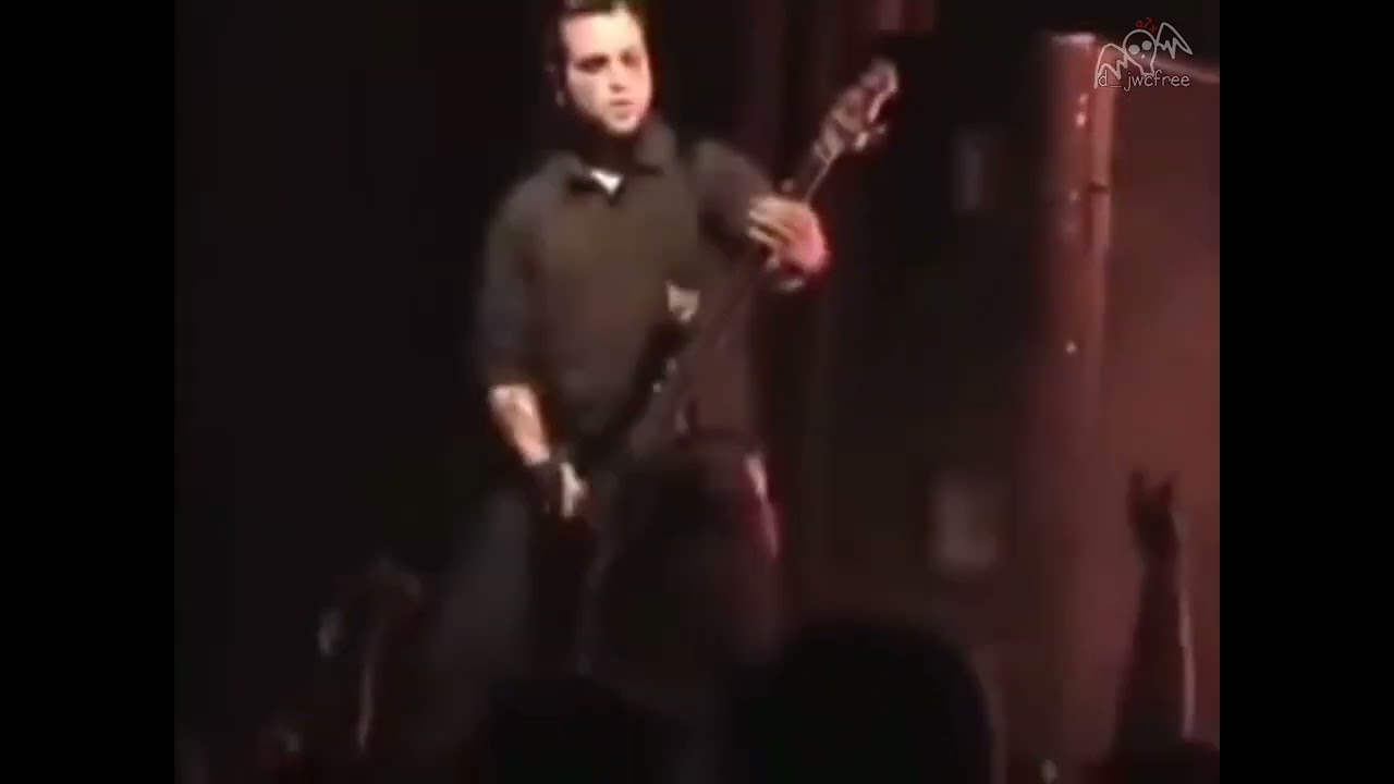 Avenged Sevenfold - Beast And The Harlot [LIVE]2005(City Of Evil Tour)