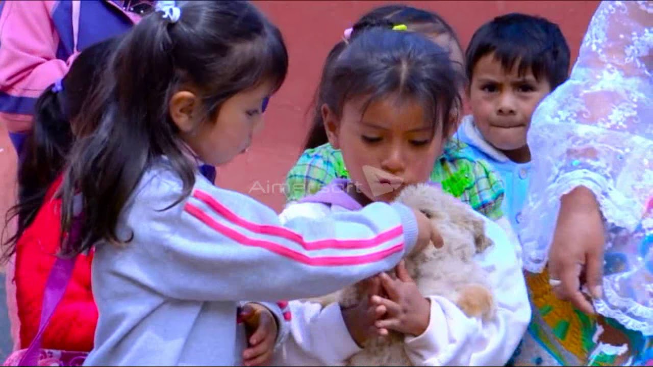 MI PEQUEÑITA -  HERMANAS MENDOZA - CONSUELO SOLEDAD Y YULY MENDOZA