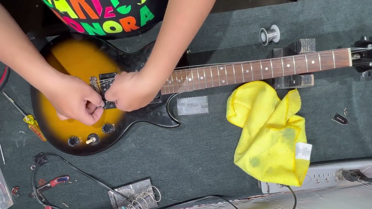 Epiphone Les Paul Special  |  Ajuste & Mantenimiento