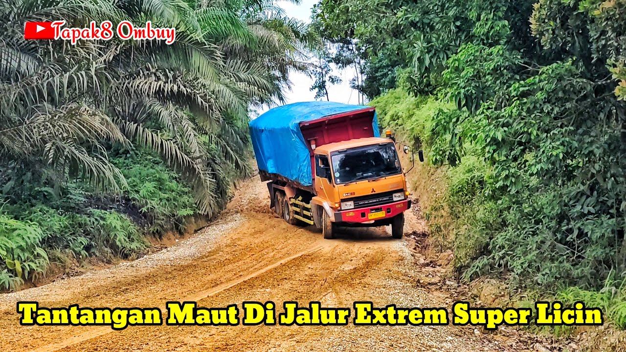 Mengerikan Truck Fuso Meluncur Liar Di Turunan Sangat Licin | Truck Off-road Extrem