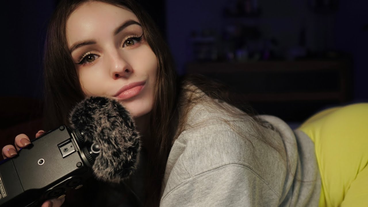 Anxiety Calming ASMR : Repeating Whisper Shh , It‘s okay