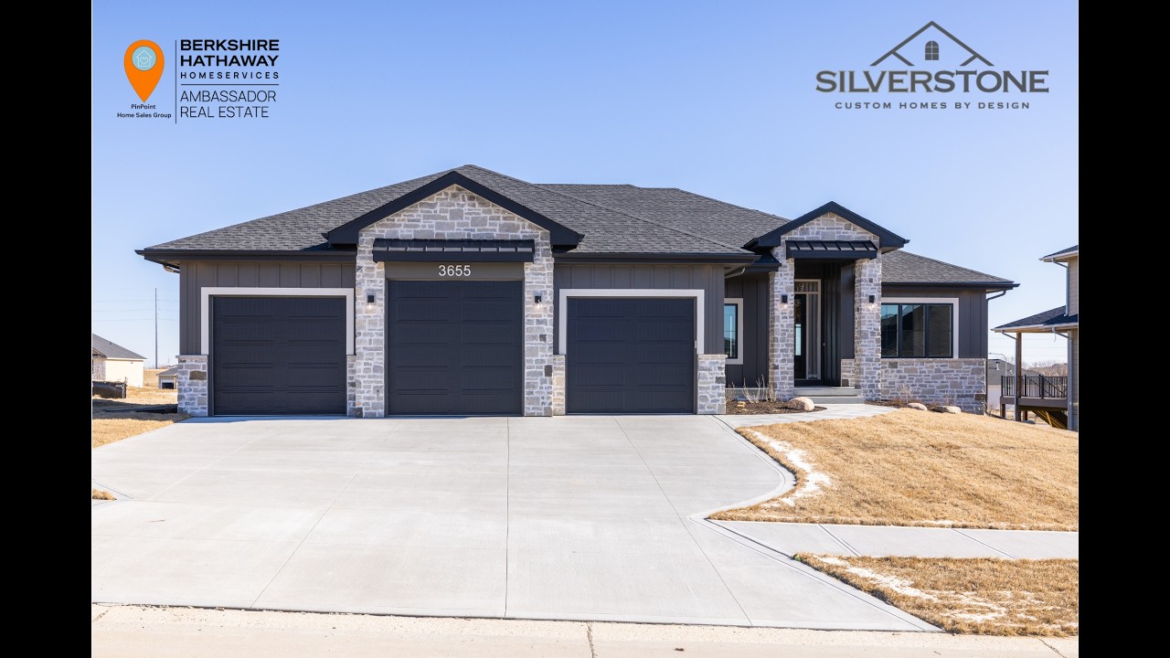 Silverstone Building Co | Split-Three Rambler | 3655 S 219th St