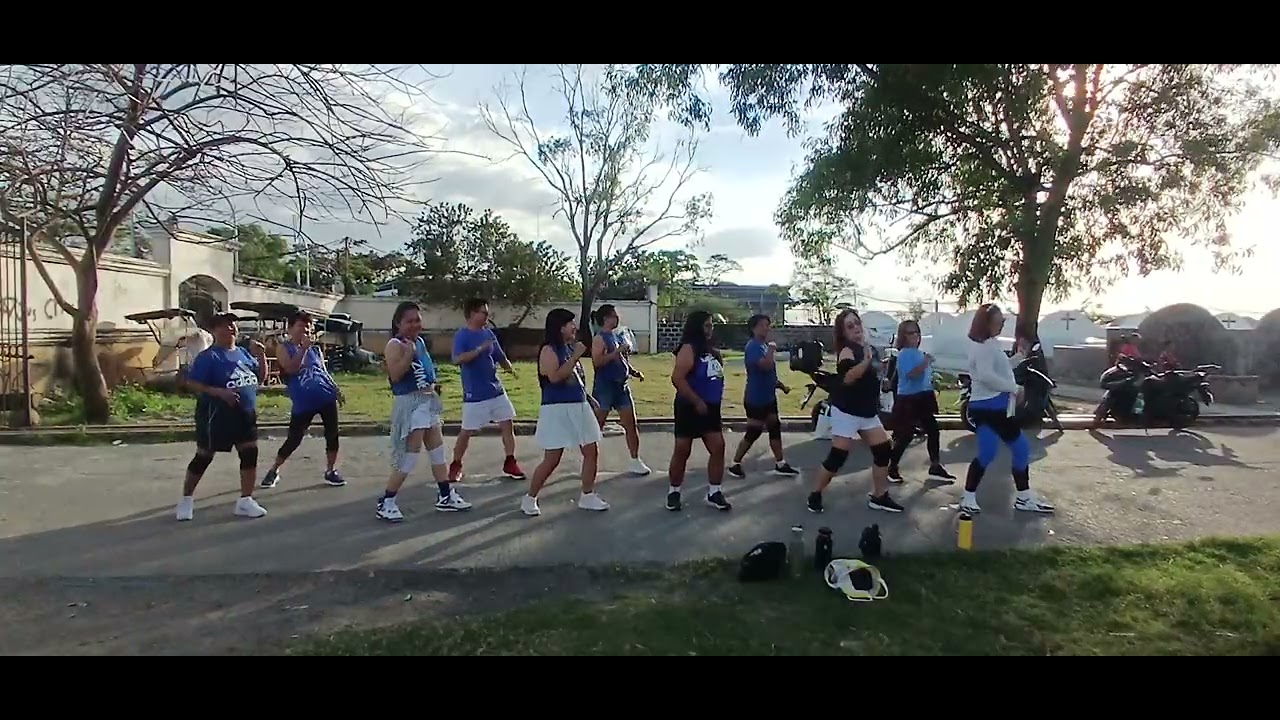 Zumbarkada's original/DANCE FITNESS 