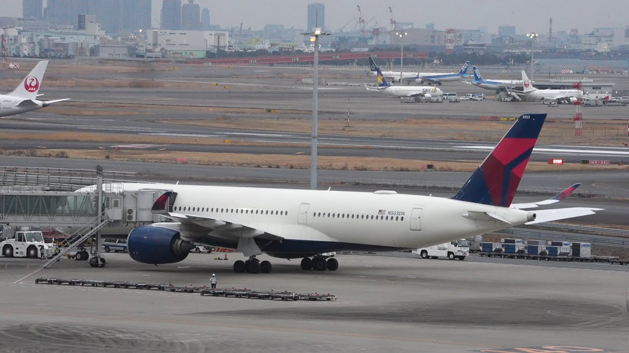 Tokyo Haneda International Airport ANA 787 羽田空港