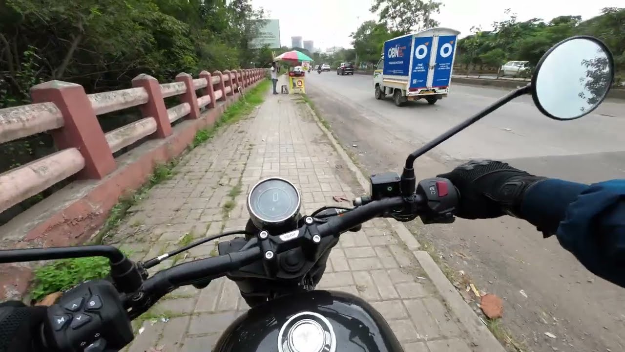 🏍️ Yezdi Roadster Pure Ride POV | No Talking, Just Engine & Roads 🌆