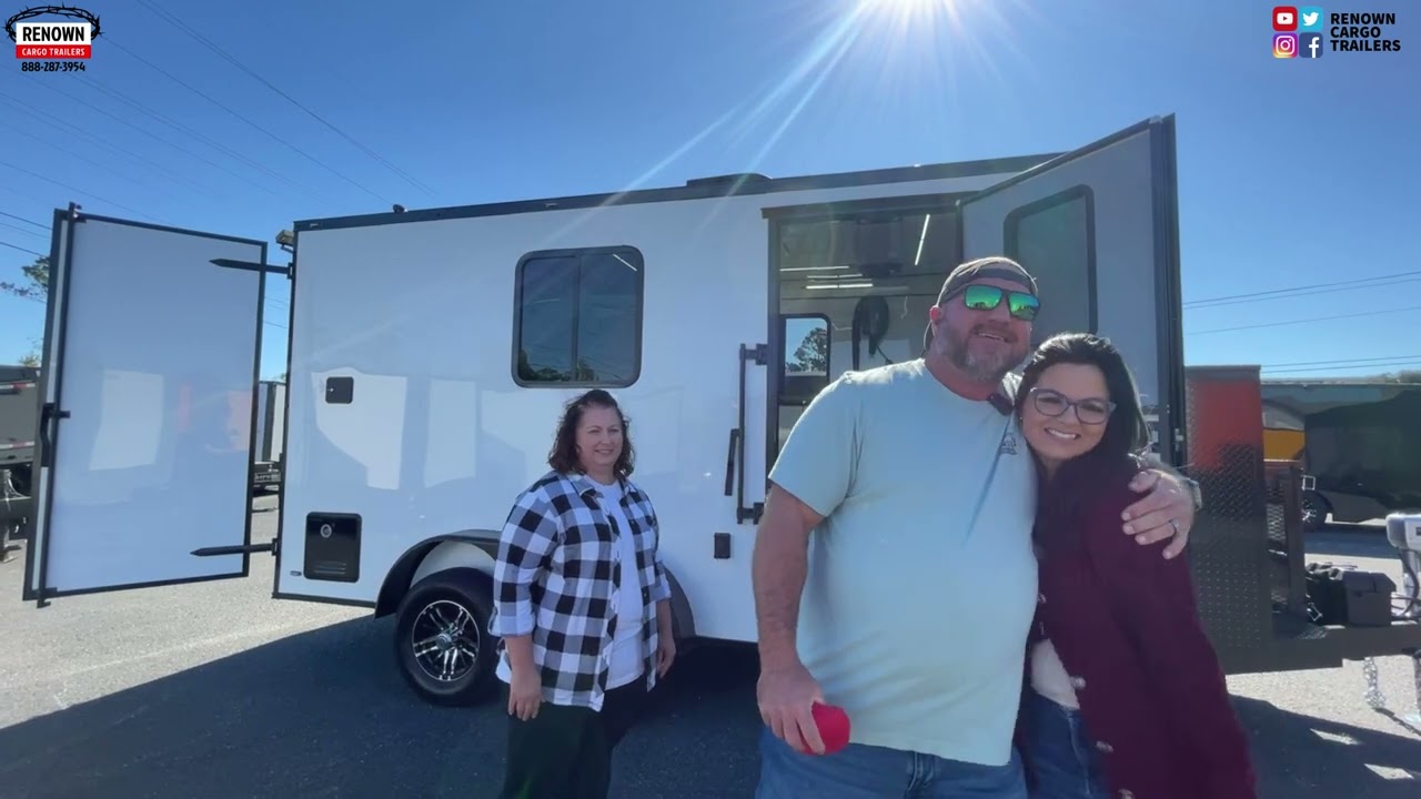 Mobile Pet Grooming Success: Inside Our #1 Pet Grooming Trailer with Holly Baker
