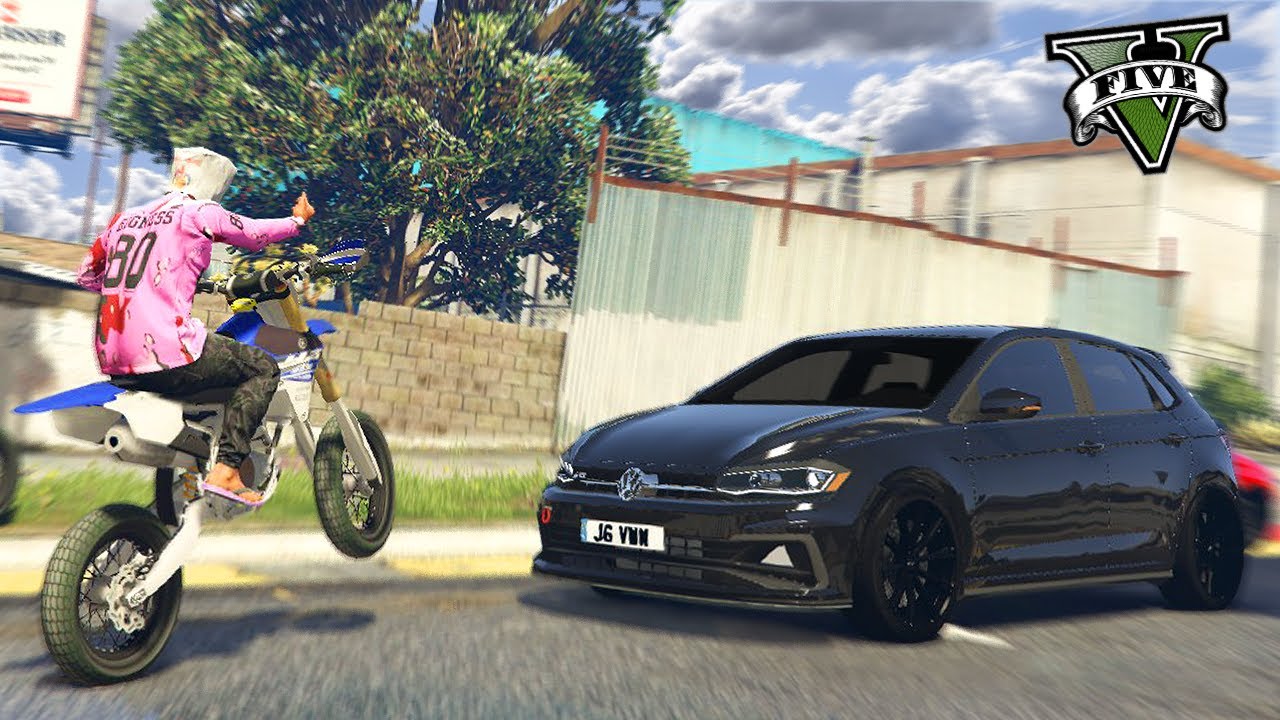 LA BAC EN POLO GTI VS DES JEUNES DE CITÉ EN YAMAHA YZ450F | GTA V RP MOD
