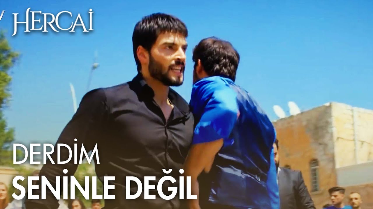 Miran ve Azat meydanda kavga ediyor! - Hercai Efsane Sahneler