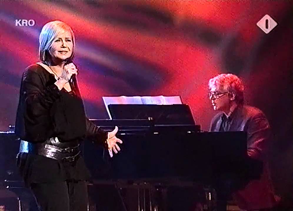 Mathilde Santing & Metropole Orkest - Vaderland - Gala vh Nederlandse Lied 21-03-04 HD