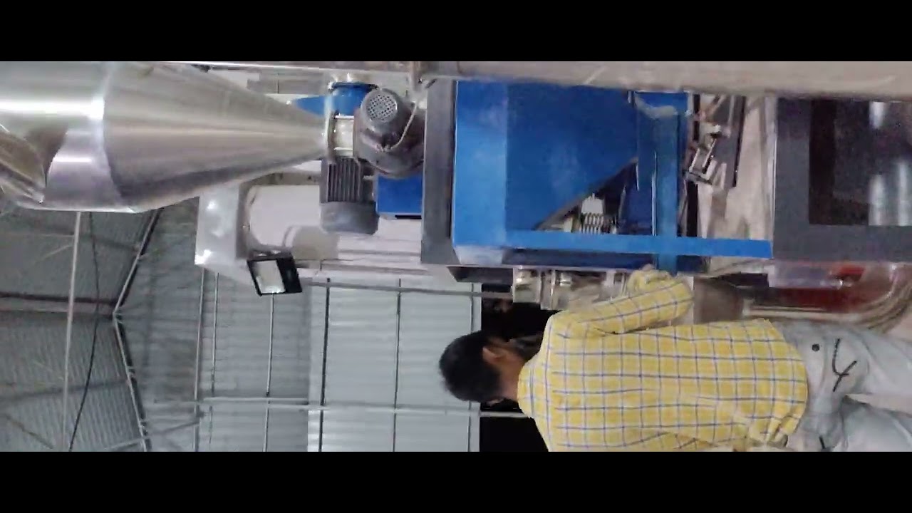 pulverizer machine running
