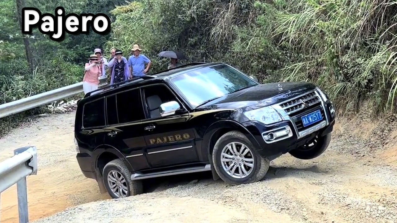 車子倒著開下山！美女開三菱帕杰羅挑戰成佛坡吃土雞！這車太狠了！ #越野#Pajero #Mitsubishi