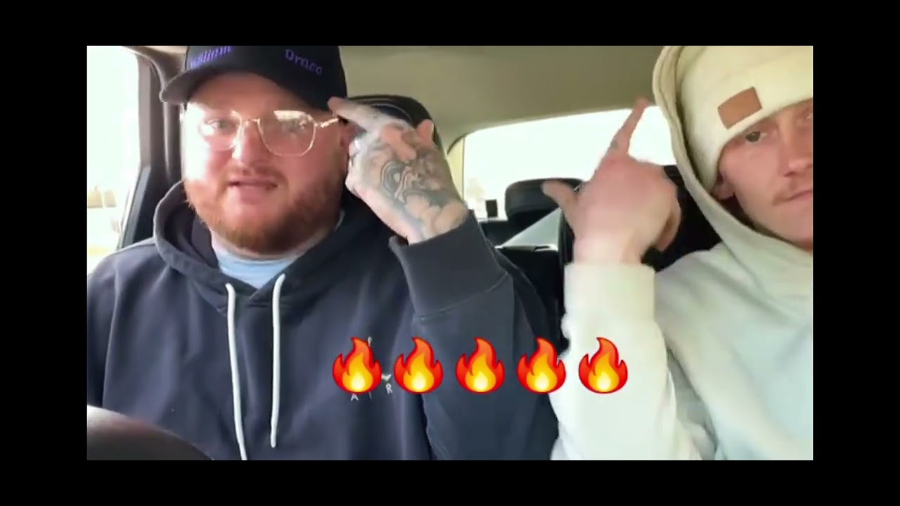 William Draco kickin back (CAR BARS)