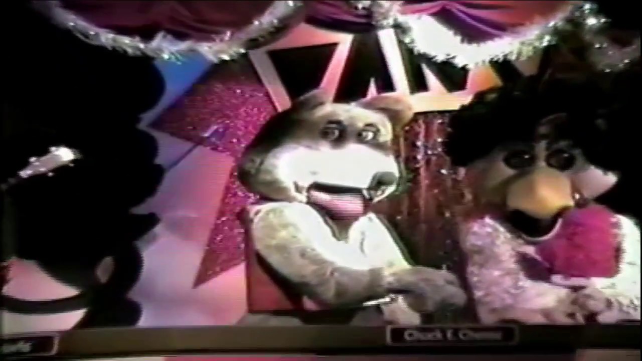 Chuck E. Cheese: Pizza Time Theatre - Balcony Stage With "Cheese Crawl"