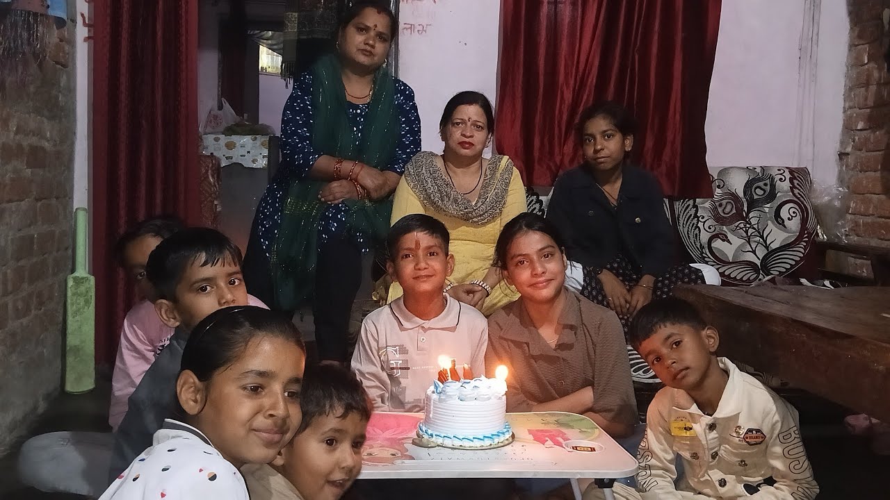 Mere bhai ka birthday celebrate 🥳🎉