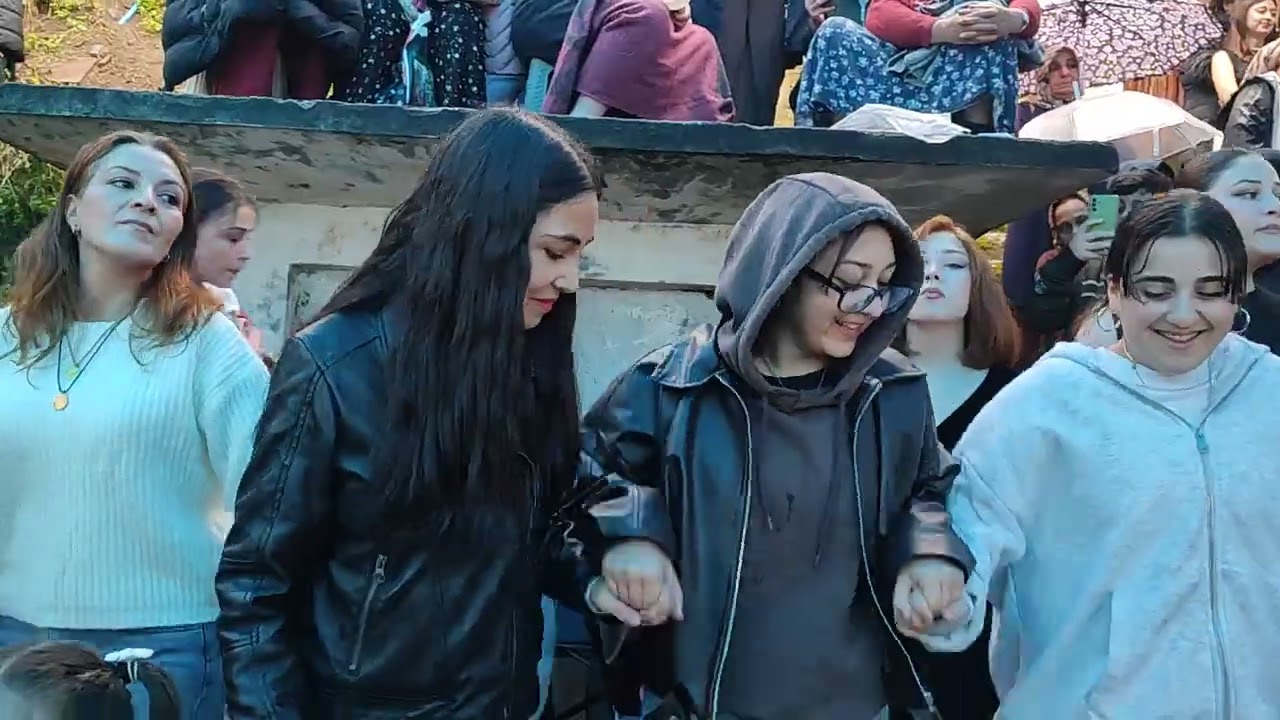 GİZEM OKUMUŞ & SELÇUK YILMAZ'IN NİŞAN DÜĞÜNÜ HORON OYUNU 