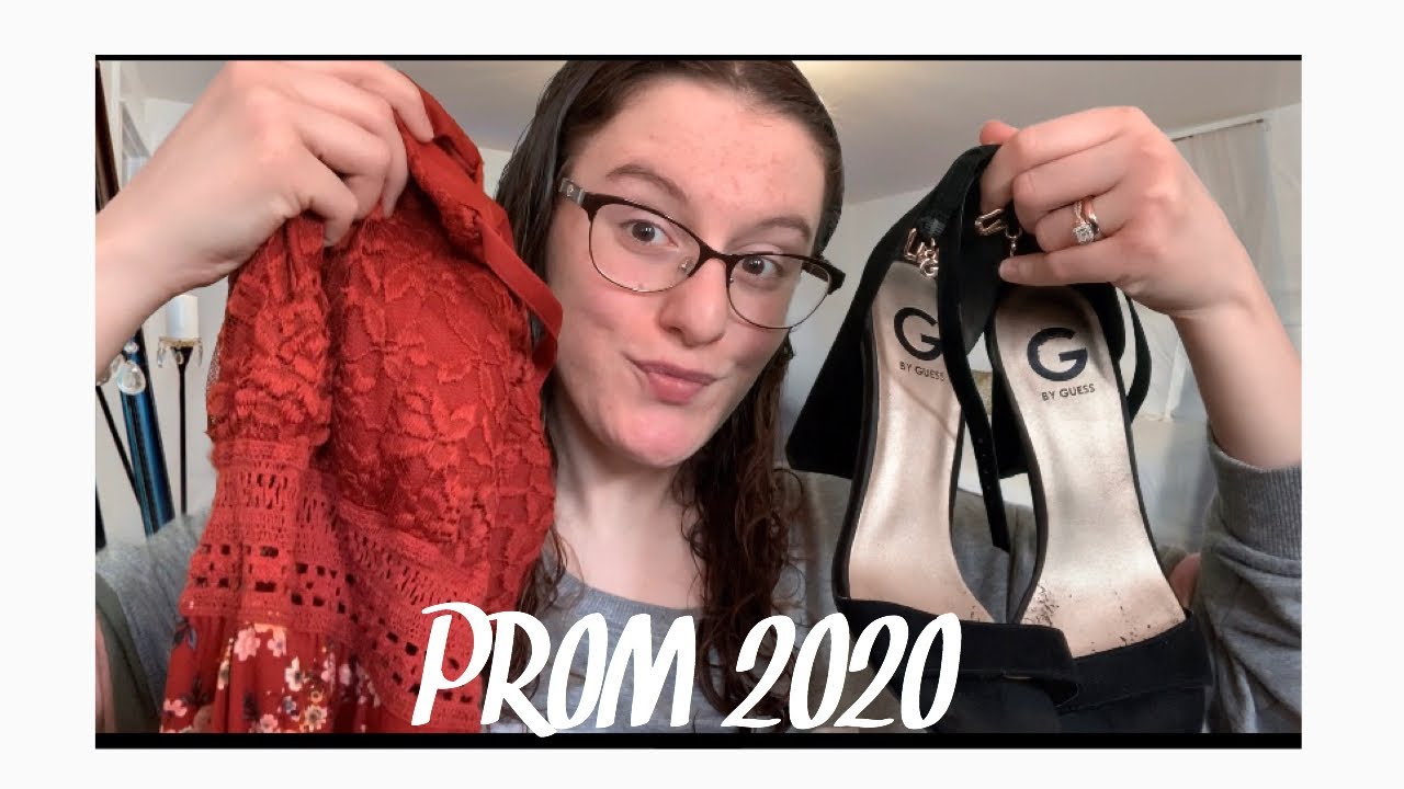 ASMR Mom Gets You Ready For Prom 2020💃🏻👠 (Roleplay)